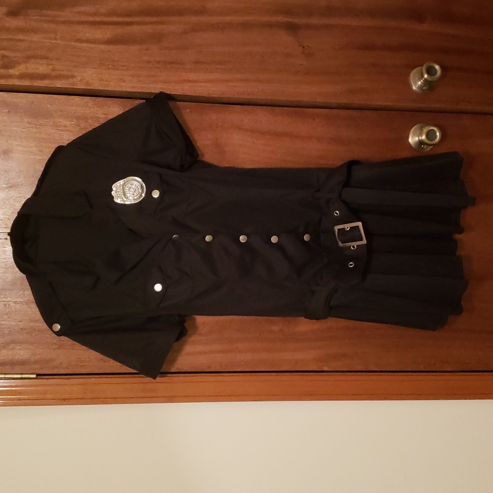 Leg Avenue plus sexy cop costume 1x 2x police officer